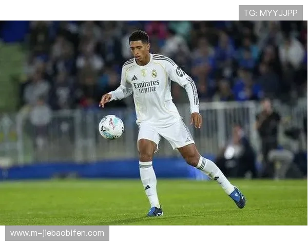 金塞拉：切尔西在和雷恩谈雅凯，也对拉蒙和塞内西感兴趣