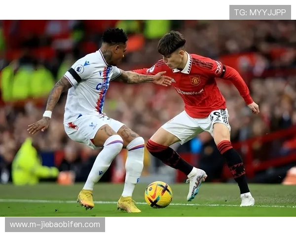 关键事件时间线:回顾曼联对阵富勒姆比赛中的三个进球过程 关键事件时间线:回顾曼联对阵富勒姆比赛中的三个进球过程